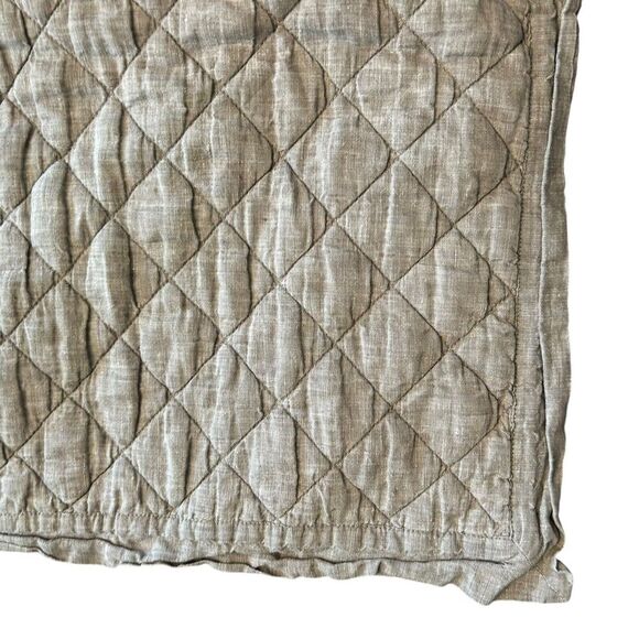 Pottery Barn Standard Belgian Linen Sham Quilted Pillow Case Envelope Closure - Picture 5 of 5